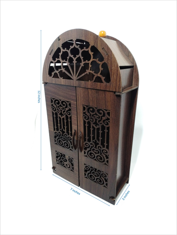 WALL MOUNTED WOODEN BOX, KEYCHAIN AND ACCESSORIES HOLDER