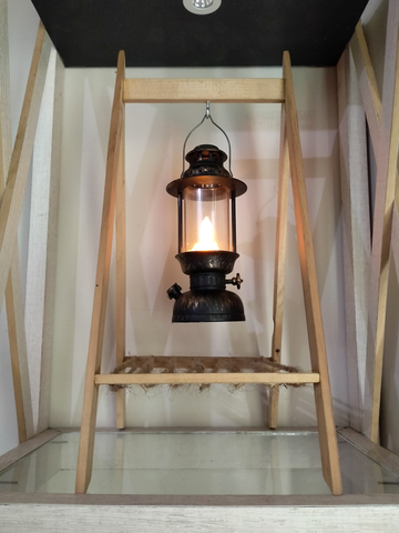 HAND CRAFTED INTERIOR DECORATIVE WOODEN FRAME CANDLE, LANTERN LAMP